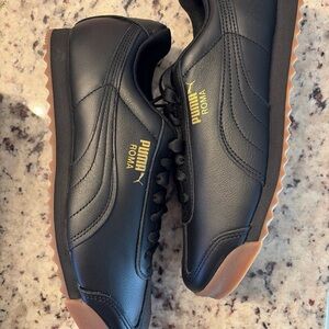 Puma Roma Classics Black and Gold Men's Sneakers 9.5